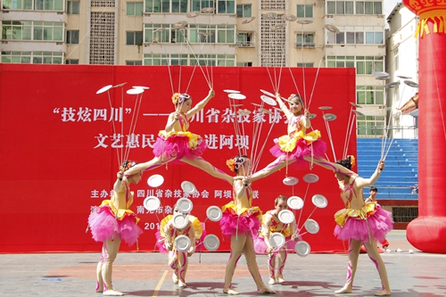 蓓蕾花开